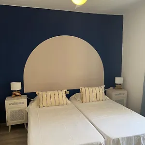 Cornelia's Tc2 Playa , Los Cristianos (Tenerife) Spagna