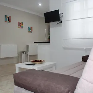 And New Very Close To The Center 2ºa Appartamento